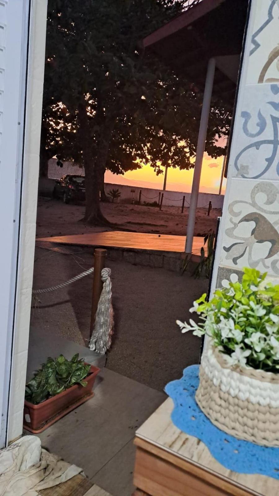 Casa De Praia Beira Do Mar, Pe Na Areia ฟลอเรียนอโปลิส ภายนอก รูปภาพ