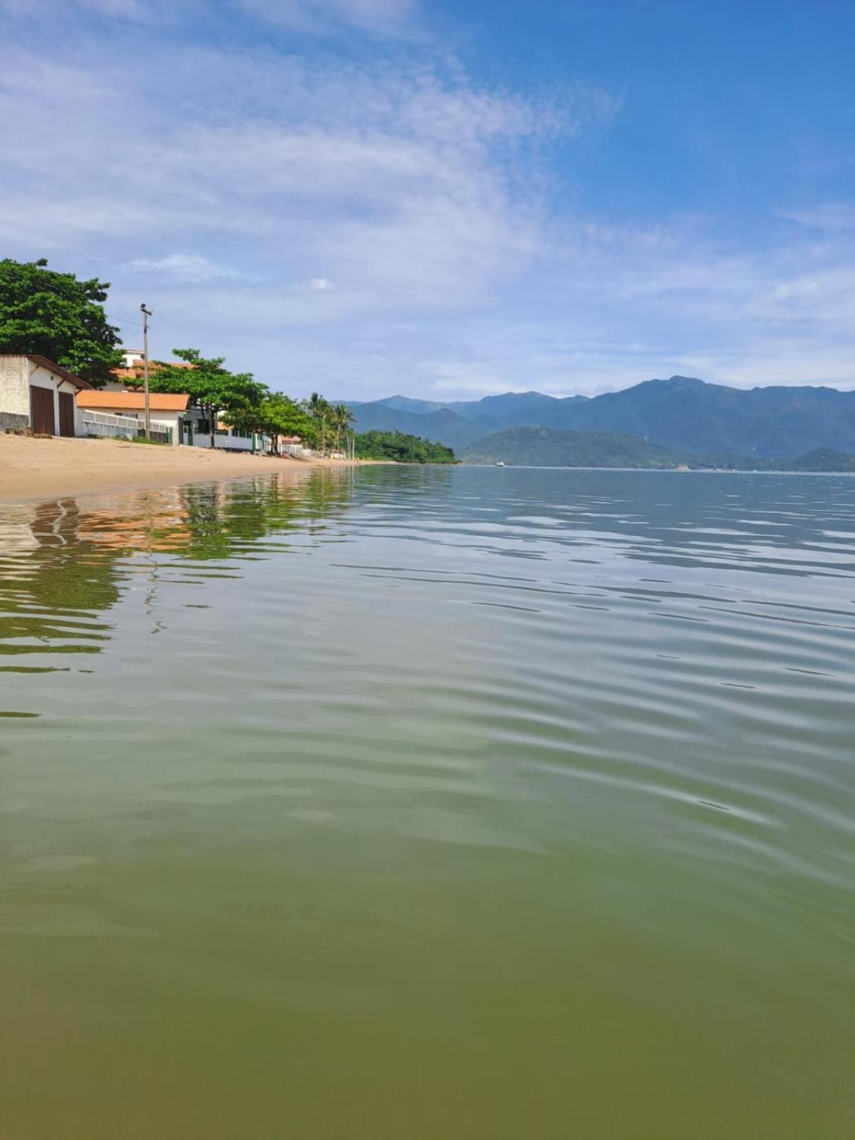 Casa De Praia Beira Do Mar, Pe Na Areia ฟลอเรียนอโปลิส ภายนอก รูปภาพ